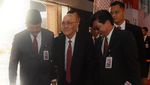 Momen Try Sutrino dan Sinta Nuriyah Tiba di Sidang Tahunan MPR