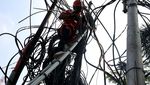 Jaga Kualitas Layanan, Benahi Jaringan Kabel Udara