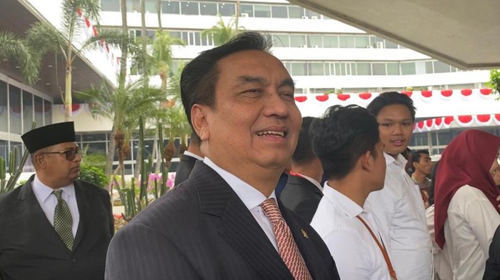 Politisi PDIP Effendi Simbolon usai bertemu Prabowo
