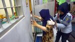 Petugas Gabungan Razia Lapas Perempuan Gorontalo