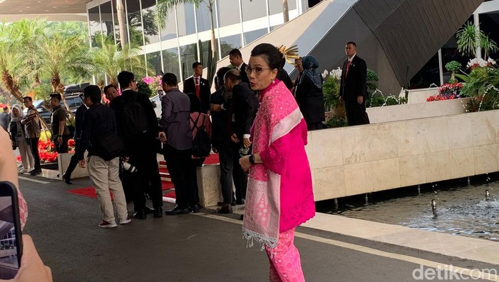 Sri Mulyani Berkebaya di Sidang Tahunan MPR