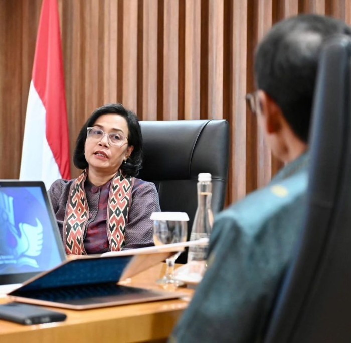 Sri Mulyani Sambangi Kemdikbud