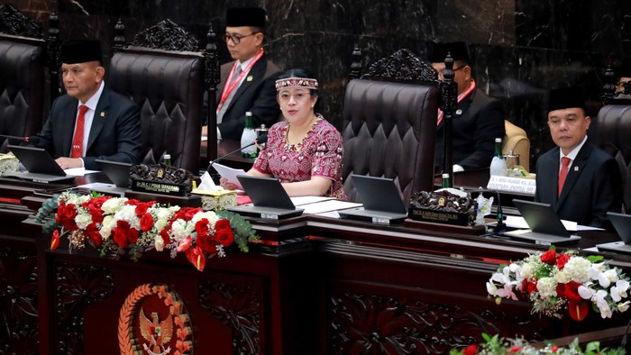 Ketua DPR RI, Puan Maharani, membuka rapat RAPBN 2024 di gedung DPR, Rabu (16/8/2023).