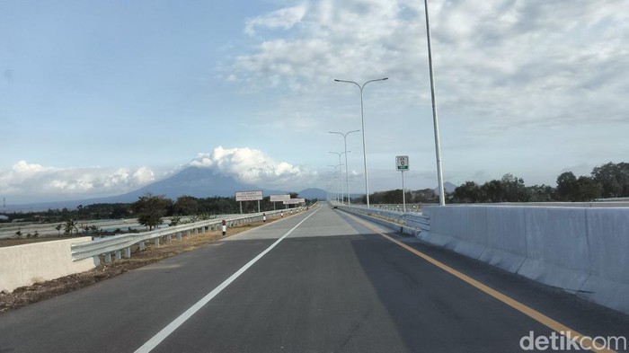 Tol Pasuruan-Probolinggo seksi 4 yang akan dibuka untuk meriahkan HUT ke-78 RI.