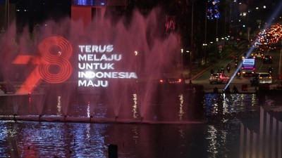 Keren! Video Mapping HUT RI Mejeng di Bundaran HI