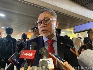 Soal Pak Lurah, Zulhas Tegaskan Tak Ada Arahan di Balik Dukung Prabowo