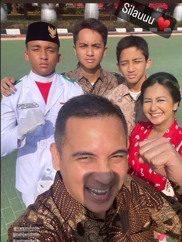 Amara dan Frans Mohede dampingi anak bertugas jadi Paskibraka.