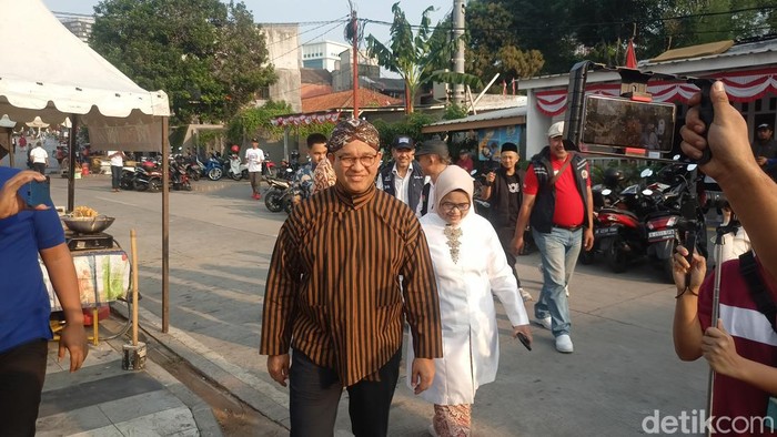 Anies Baswedan mengikuti upacara HUT RI ke-78 (Adrial Akbar/detikcom)