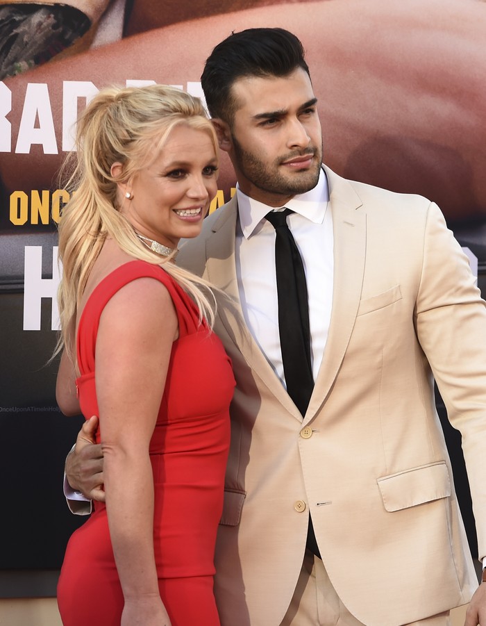 Britney Spears dan Sam Asghari (Photo by Jordan Strauss/Invision/AP)
