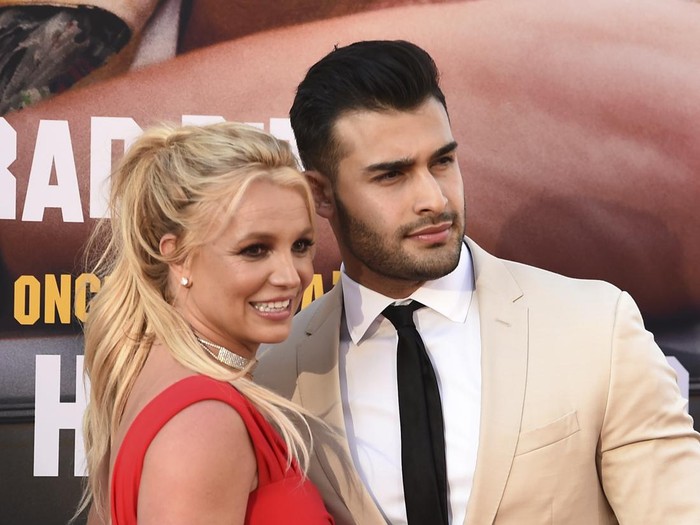 Britney Spears dan Sam Asghari (Photo by Jordan Strauss/Invision/AP)
