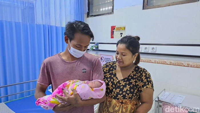 Doa dan Kebahagiaan Ibu di Jombang Lahirkan Bayi Saat HUT Kemerdekaan RI