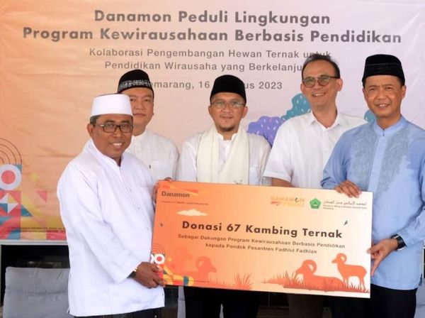 Donasi Kambing Ternak untuk Berwirausaha