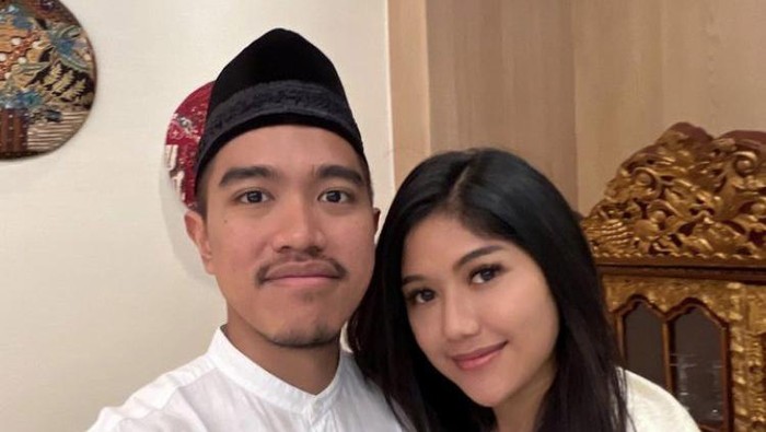 Gaya Mesra Kaesang Pangarep dan Erina Gudono