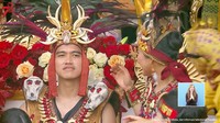 Kaesang Pangarep dan Erina Gudono menghadiri upacara dan perayaan HUT ke-78 RI di Istana Merdeka. Pasangan itu memakai baju adat Kawasaran dari Minahasa, Sulawesi Utara. Foto: dok. YouTube Sekretariat Presiden