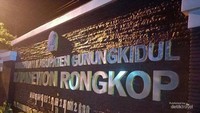 Tirakatan di Rongkop Gunkid