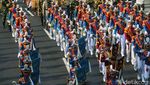 Melihat Bendera Pusaka Dikirab dari Monas ke Istana