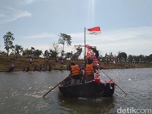 Uniknya Festival Pecunan, Lomba Hias dan Balap Perahu di Majalengka