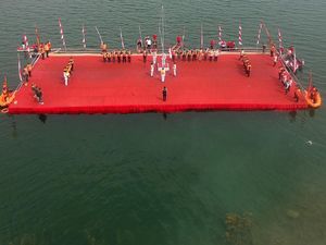 Melihat Lagi Upacara HUT ke-78 RI di Berbagai Daerah Indonesia