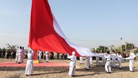 Upacara bendera untuk memperingati HUT ke-78 RI juga berlangsung di Desa Dermo, Gresik, Jawa Timur, Kamis (17/8/2023). Antara Foto/Rizal Hanafi.