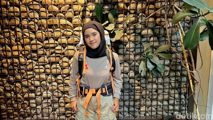 Mia Fitriani.
