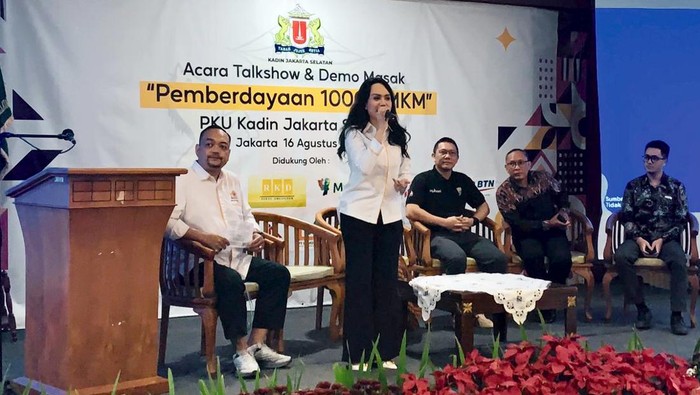 Sektor UMKM memiliki peranan penting dalam kemajuan perekonomian. Begitu juga di Jakarta Selatan ini. Srikandi Kadin Jaksel gelorakan womenpreneur.