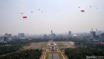 Parade dan Atraksi Pesawat Meriahkan HUT ke-78 RI