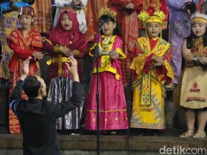 Mengintip Perayaan HUT ke-78 RI di Saung Angklung Udjo