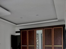 Jangan Cat Plafon Pakai Warna Ini, Salah Satunya Bisa Bikin Ruangan Sempit!