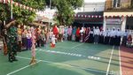 Potret Warga Peringati HUT RI dengan Upacara Bendera