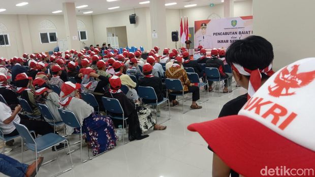 Ratusan anggota NII cabut baiat dan ikrar setia NKRI di Kabupaten Indramayu