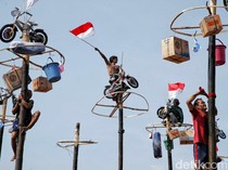 100+ Ide Hadiah Lomba Panjat Pinang 17 Agustus, Dijamin Menarik Peserta!