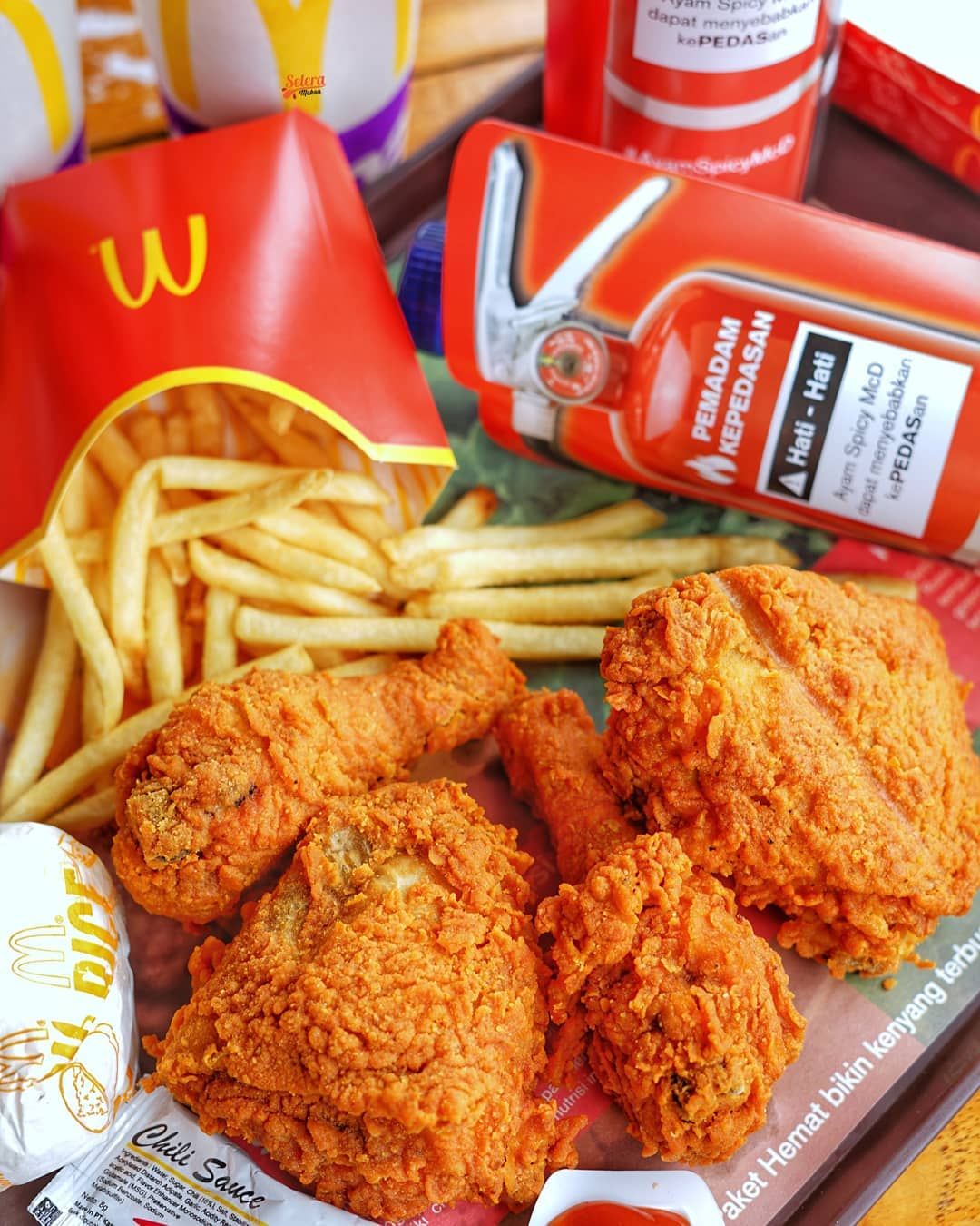 Siswa Kena Prank! Dikasih Kotak McD Ternyata Isinya Zonk
