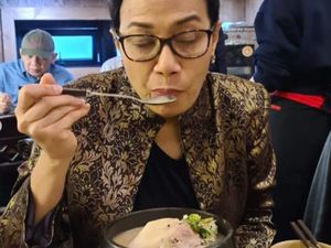 Kunjungan Kerja ke Jabar, Sri Mulyani Cerita Naik Whoosh Cuma 30 Menit