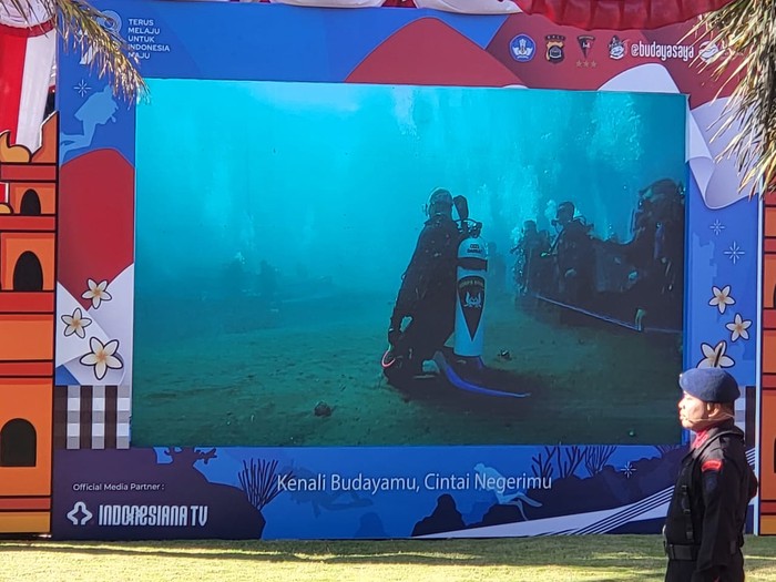 Upacara bendera 17 Agustus di Tulamben Bali