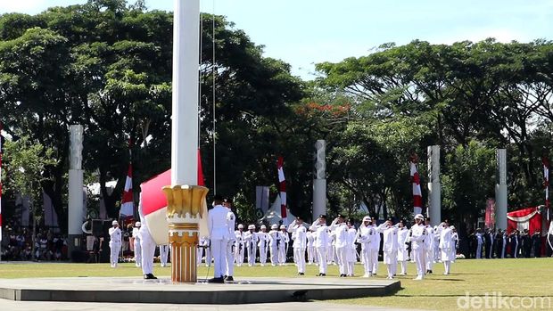 Upacara peringatan HUT ke-78 RI di Lapangan Gasibu, Kota Bandung, Kamis (17/8/2023).