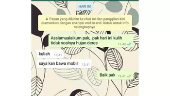 Ya nggak apa-apa. Mahasiswanya pada siap-siap jas hujan dan payung, ya. Foto: Instagram/dramakuliah