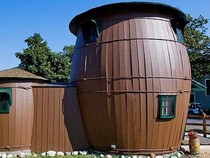 Tong Bukan Sembarang Tong, Dulu Pernah Jadi Rumah Jadi Museum