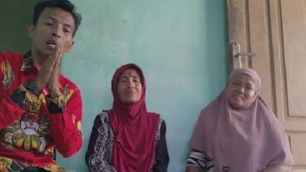 Ucapa terima kasih Ibu Tuminah atas bantuan dari sahabat baik karena sudah membantu pembayaran dan penguburan suaminya.