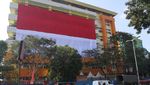 Bingkai Sepekan: Pengibaran Sang Saka Merah Putih Terbesar-Terunik