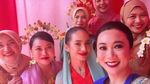 Potret Enzy Storia Jadi None Betawi saat Upacara Kemerdekaan RI di Amerika