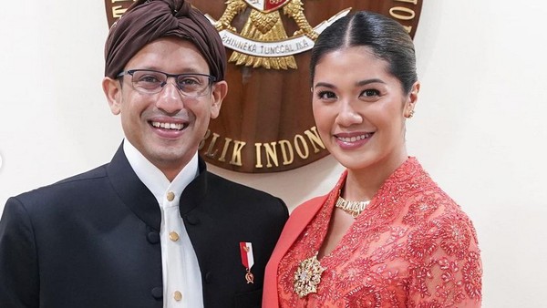 7 Gaya Anggun Istri Menteri Nadiem Makarim di HUT Kemerdakaan RI