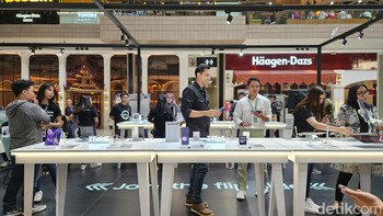 Darius Sinathrya ikut meramaikan Galaxy Studio. Foto: Adi Fida Rahman/detikINET