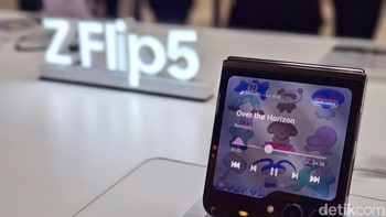 Ada pula Z Flip 5. Foto: Adi Fida Rahman/detikINET