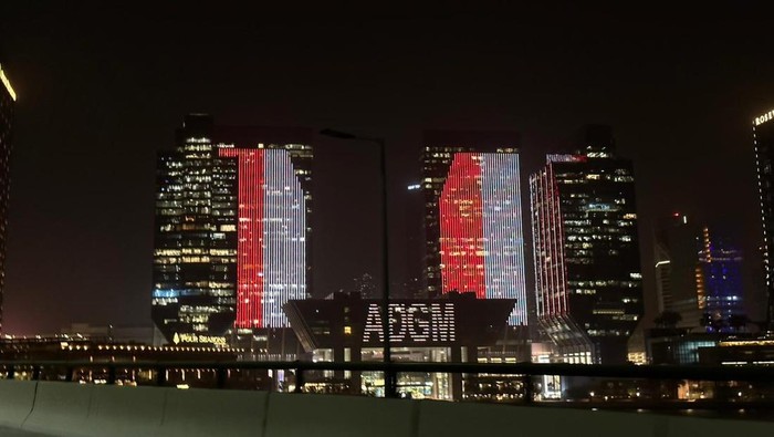 Gedung ikonik di Dubai berhias Merah Putih