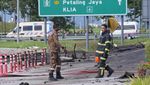 Jet Pribadi Jatuh di Tol Malaysia, Puing-puing Berserakan