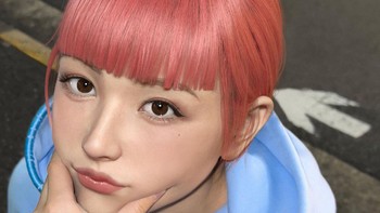 Imma diceritakan berasal dari Tokyo dan debut para Juli 2018. Dia disebut sebagai virtual model pertama di Jepang dan telah direkrut mempromosikan IKEA Japan, Adidas Tokyo, TikTok, dan Burberry. Foto: Instagram/imma.gram