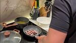 Kompaknya Kaesang Pangarep dan Erina Gudono saat Memasak