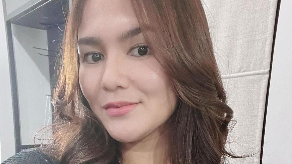 Video: Cerita Masayu Clara Ngefans BTS Sampai Cocoklogi Nama Anak
