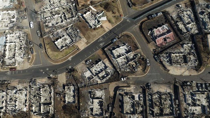 Melihat Lagi Foto Udara Dampak Kebakaran Hutan di Hawaii A general view shows the aftermath of a wildfire in Lahaina, Hawaii, Thursday, Aug. 17, 2023. Hawaii's governor vowed to protect local landowners from being βvictimizedβ by opportunistic buyers when Maui rebuilds from deadly wildfires that incinerated a historic island community. (AP Photo/Jae C. Hong)