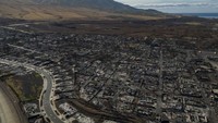 Selain itu, kebakaran tersebut juga menghanguskan sejumlah kota di Maui, termasuk kota bersejarah Lahaina.  